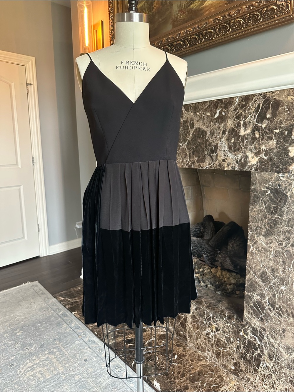 NWT Balenciaga Black V-Neck Pleated Mini Dress